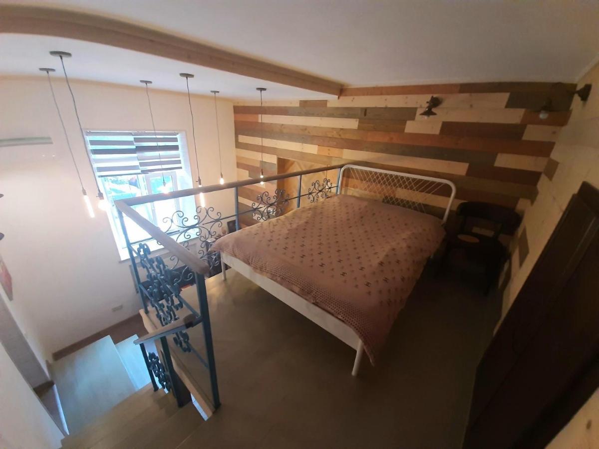 Flat Lejlighed Odessa Eksteriør billede